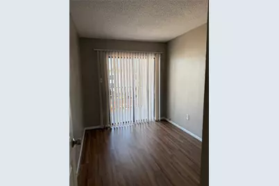 2816 S Bartell Drive #37, Houston, TX 77054 - Photo 5