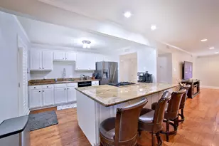 2625 Peckham Street St, Houston, TX 77098 - Photo 7