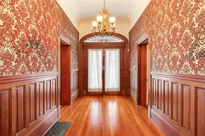 1428 Ball, Galveston, TX 77550 - Photo 9