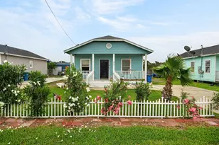 1820 Hwy 35 S, Rockport, TX 78382 - Photo 1