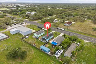 1820 Hwy 35 S, Rockport, TX 78382 - Photo 17