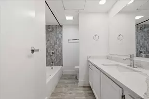 5150 Hidalgo St, Houston, TX 77056 - Photo 9
