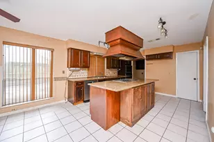 17306 Beaver Springs Dr, Houston, TX 77090 - Photo 11