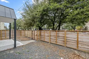 1119 Waugh Dr, Houston, TX 77019 - Photo 11