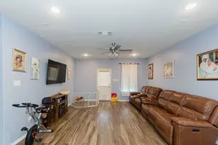 2738 Summer Ln, Missouri City, TX 77489 - Photo 9