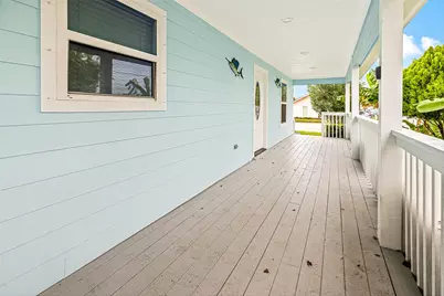 1602 55th Street, Galveston, TX 77551 - Photo 9