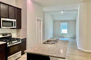 513 Bonnerville Ln, Magnolia, TX 77354 - Photo 7