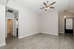 235 Aster View Ct, Montgomery, TX 77316 - Photo 5