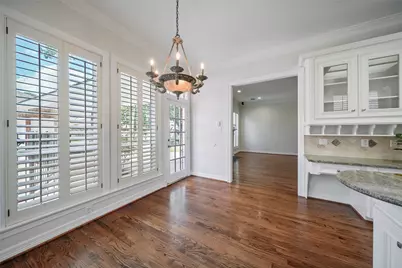 11918 Queensbury Lane, Houston, TX 77024 - Photo 17