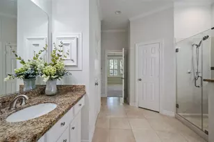 11918 Queensbury Ln, Houston, TX 77024 - Photo 29
