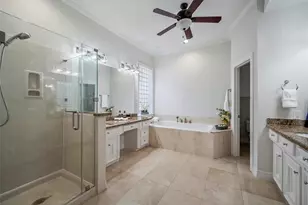 11918 Queensbury Ln, Houston, TX 77024 - Photo 27