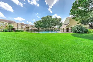 11643 Village Pl Dr, Houston, TX 77077 - Photo 27