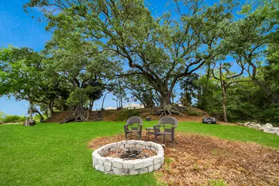 205 Lakeway Circle, Anahuac, TX 77514 - Photo 41