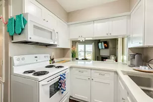 7312 Seawall Blvd, Galveston, TX 77551 - Photo 17