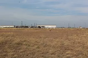 12240 Farm Market 1383, Schulenburg, TX 78956 - Photo 19