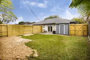 7426 Aljean Ln, Pasadena, TX 77536 - Photo 15