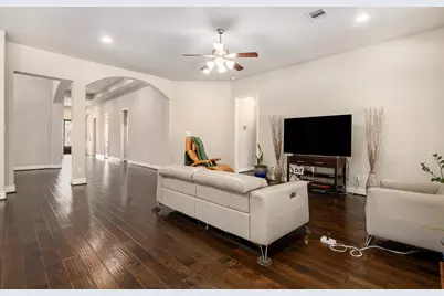 4211 Shays Manor Lane, Richmond, TX 77406 - Photo 7