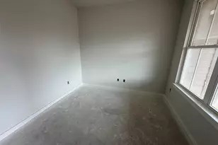 3710 Violet Ln, Huntsville, TX 77340 - Photo 3