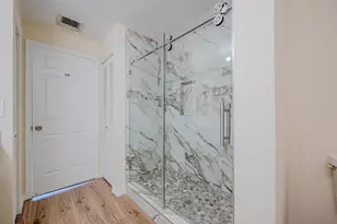 14 Greenway Plaza, Houston, TX 77046 - Photo 29
