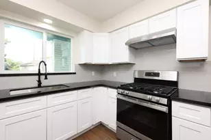 9015 Vinearbor St, Houston, TX 77033 - Photo 1