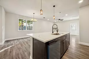 1544 County Rd 3548, Cleveland, TX 77327 - Photo 9