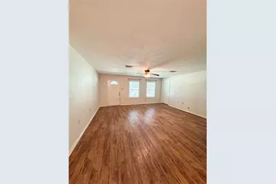 10991 Gilmore Rd, Cleveland, TX 77328 - Photo 15
