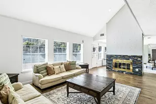 2523 Williams Grant St, Sugar Land, TX 77479 - Photo 9