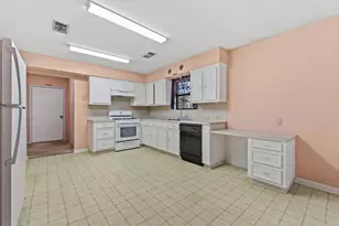 3309 Thornwood Way, Huntsville, TX 77340 - Photo 7