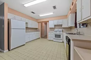 3309 Thornwood Way, Huntsville, TX 77340 - Photo 11