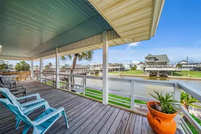 3815 Antascosa Key Drive, Galveston, TX 77554 - Photo 9