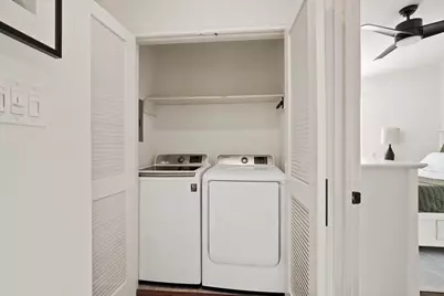 5200 Weslayan Street #A201, Houston, TX 77005 - Photo 27