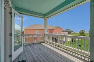 866 Kahla Dr, Crystal Beach, TX 77650 - Photo 39