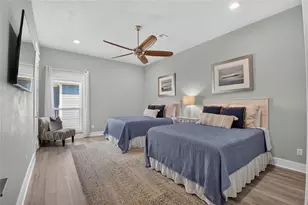 866 Kahla Dr, Crystal Beach, TX 77650 - Photo 25