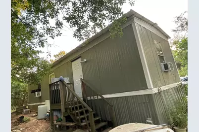 1407 N Sycamore Drive, Huntsville, TX 77340 - Photo 5