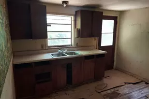 343 NW Martin Luther King Dr, De Kalb, TX 75559 - Photo 11