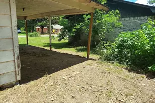 343 NW Martin Luther King Dr, De Kalb, TX 75559 - Photo 5