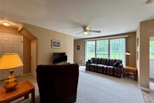 114 Edgewater St, Clute, TX 77531 - Photo 13