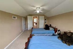 114 Edgewater St, Clute, TX 77531 - Photo 25