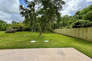 114 Edgewater St, Clute, TX 77531 - Photo 31