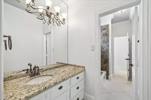 4802 Saxon St, Bellaire, TX 77401 - Photo 43