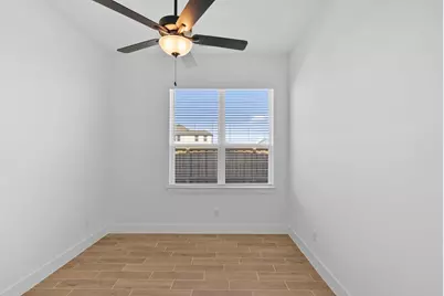 12019 Canal View Boulevard, Mont Belvieu, TX 77523 - Photo 11