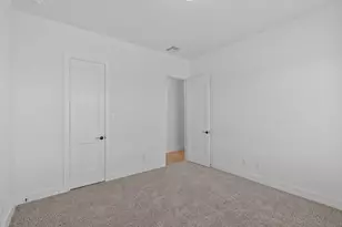 12019 Canal View Blvd, Mont Belvieu, TX 77523 - Photo 19