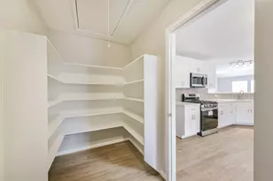 6219 Presidio Dr, Houston, TX 77053 - Photo 17