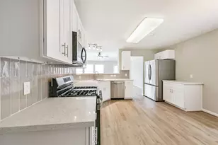 6219 Presidio Dr, Houston, TX 77053 - Photo 11