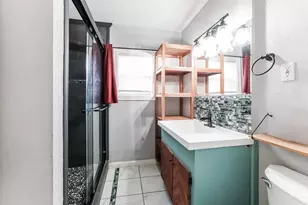 2219 72nd St, Galveston, TX 77551 - Photo 7