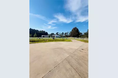 12 County Road 5037, Cleveland, TX 77327 - Photo 3