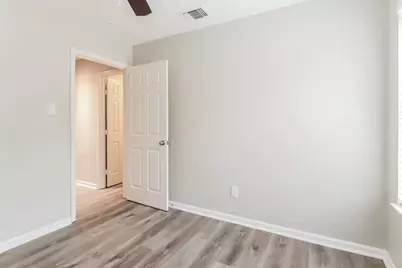 7327 Shady Vale Lane, Houston, TX 77040 - Photo 13