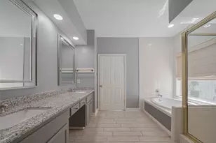 5210 Holly View Dr, Houston, TX 77091 - Photo 19