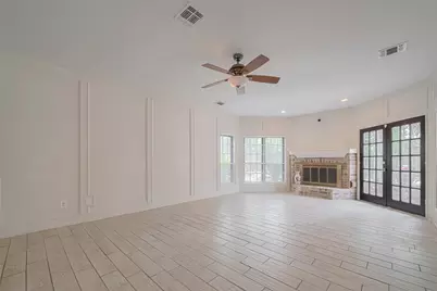 5210 Holly View Drive, Houston, TX 77091 - Photo 3