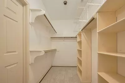 5210 Holly View Drive, Houston, TX 77091 - Photo 21